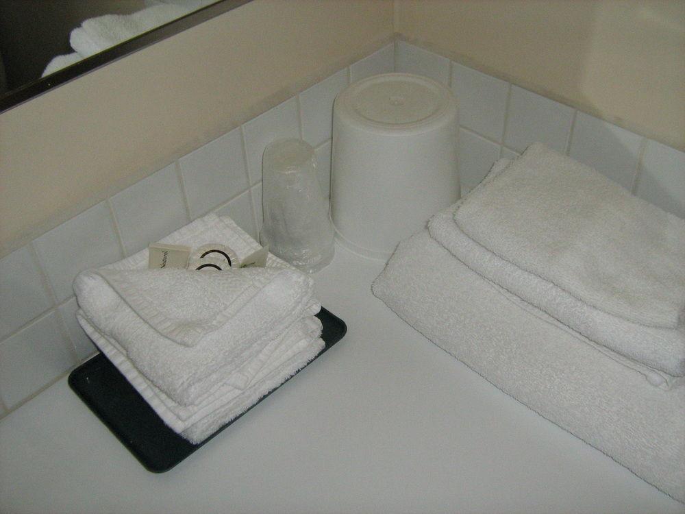 Stoke Hotel Surestay Collection By Best Western Ревелсток Екстер'єр фото